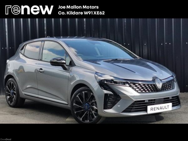 Renault Clio Hatchback, Petrol, 2026, Blue