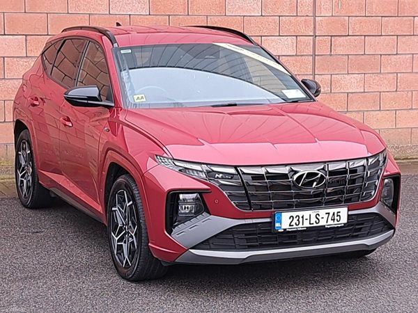 Hyundai Tucson SUV, Petrol Plug-in Hybrid, 2023, Red
