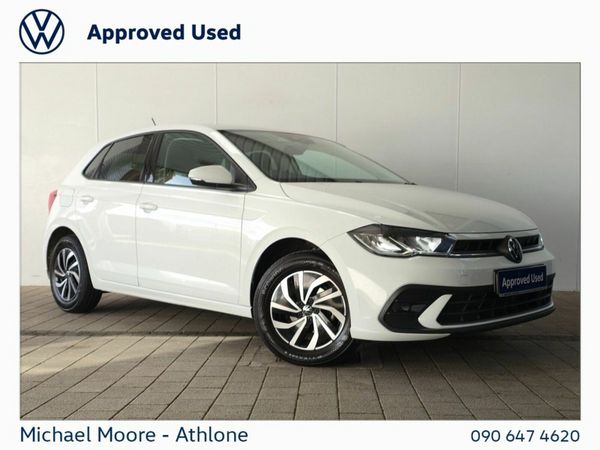 Volkswagen Polo Hatchback, Petrol, 2025, White