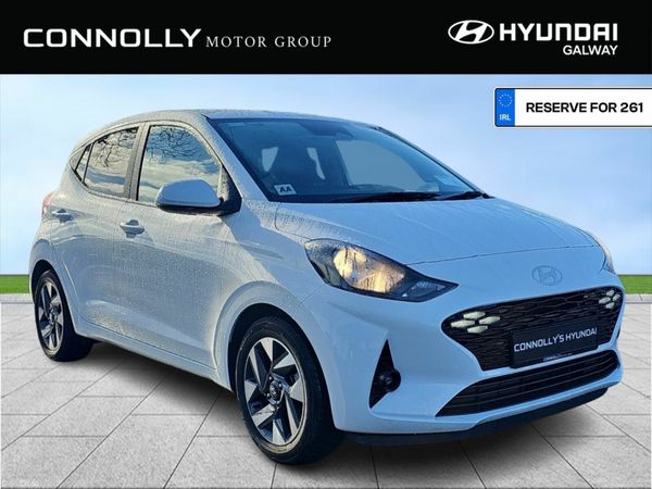 Hyundai i10 Hatchback, Petrol, 2026, White