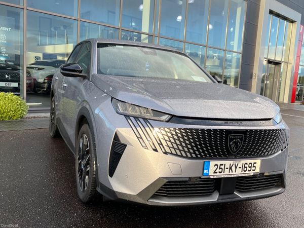 Peugeot 3008 MPV, Petrol, 2025, Grey