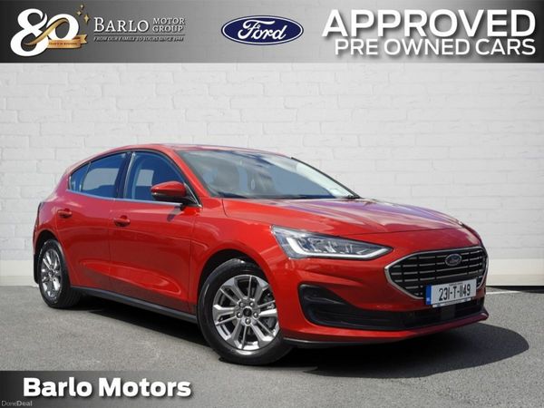 Ford Focus Hatchback, Petrol, 2023, Red
