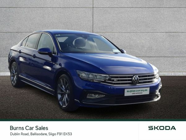 Volkswagen Passat Saloon, Diesel, 2021, Blue