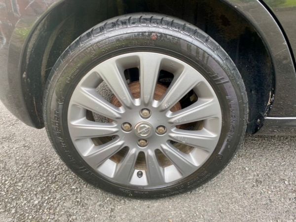 Nissan Micra Hatchback, Petrol, 2006, Black