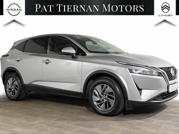 Nissan Qashqai MPV, Petrol, 2022, Grey