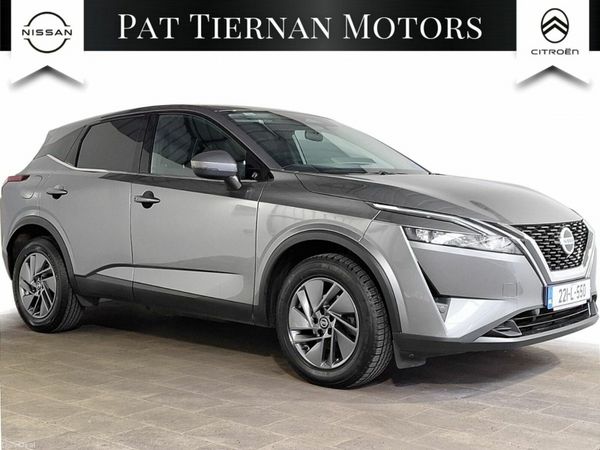 Nissan Qashqai MPV, Petrol, 2022, Grey