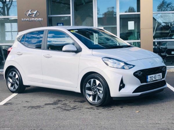 Hyundai i10 Hatchback, Petrol, 2025, Lumen Grey