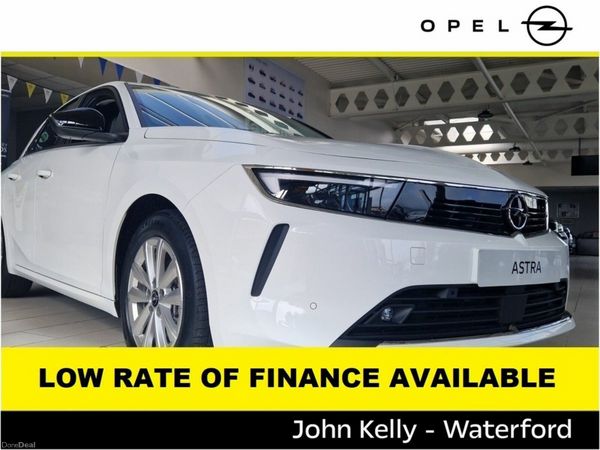 Opel Astra Hatchback, Petrol, 2026, White