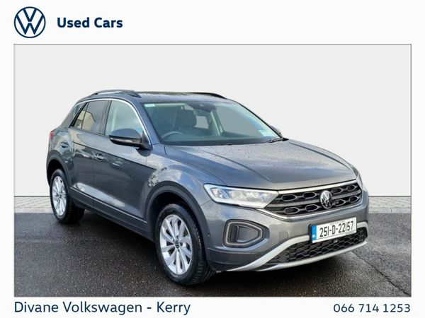 Volkswagen T-Roc SUV, Petrol, 2025, Grey