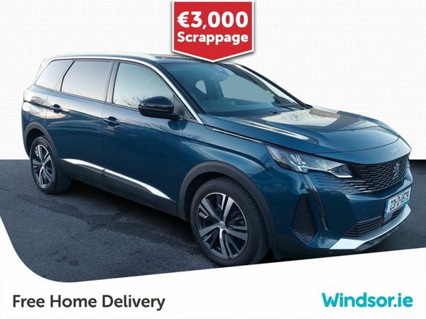 Peugeot 5008 MPV, Diesel, 2023, Blue