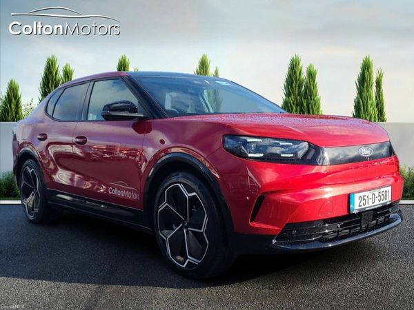 Ford Capri MPV, Electric, 2025, Red