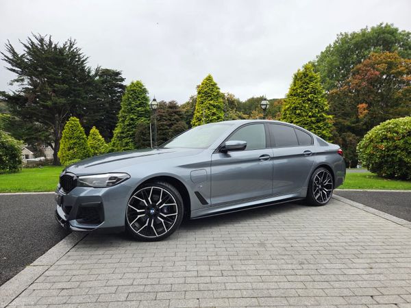 BMW 5-Series Saloon, Petrol Plug-in Hybrid, 2021, Blue