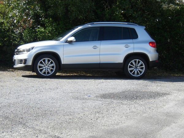 Volkswagen Tiguan SUV, Diesel, 2015, Silver
