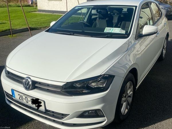 Volkswagen Polo Hatchback, Petrol, 2021, White