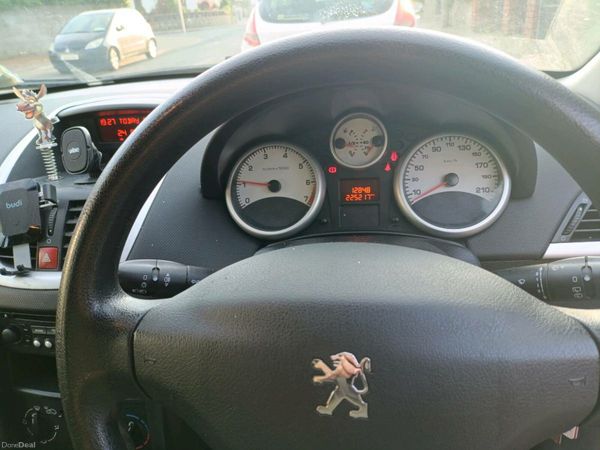 Peugeot 207 Estate, Petrol, 2010, Black