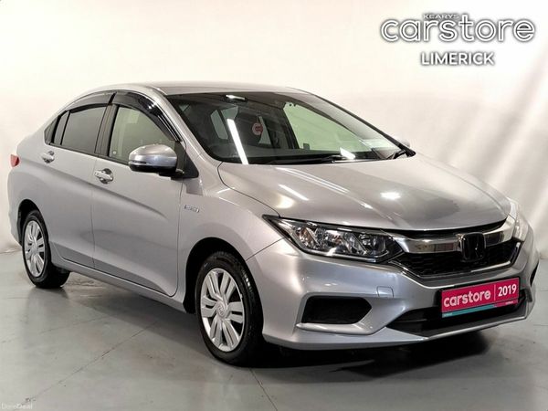 Honda Grace Saloon, Petrol Hybrid, 2019, Silver