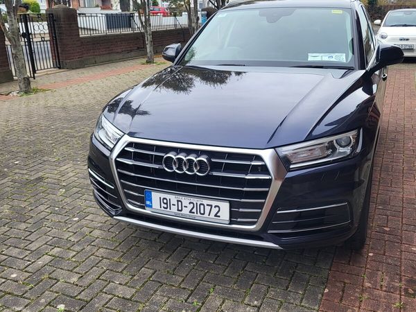 Audi Q5 SUV, Diesel, 2019, Blue