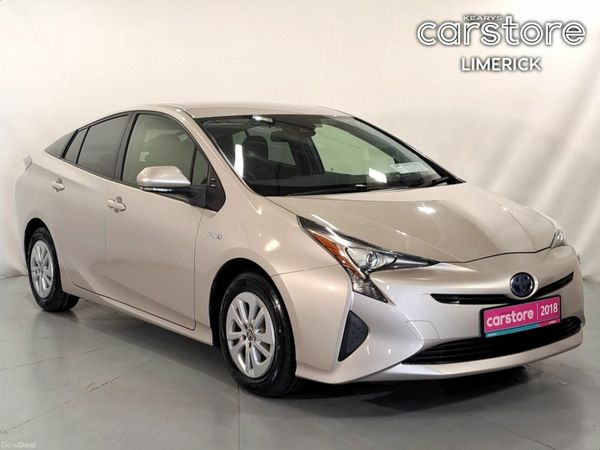 Toyota Prius Hatchback, Petrol Hybrid, 2018, Silver