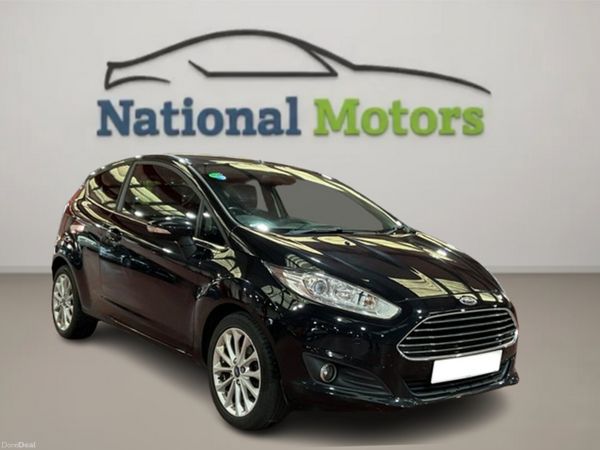 Ford Fiesta Hatchback, Petrol, 2017, Black