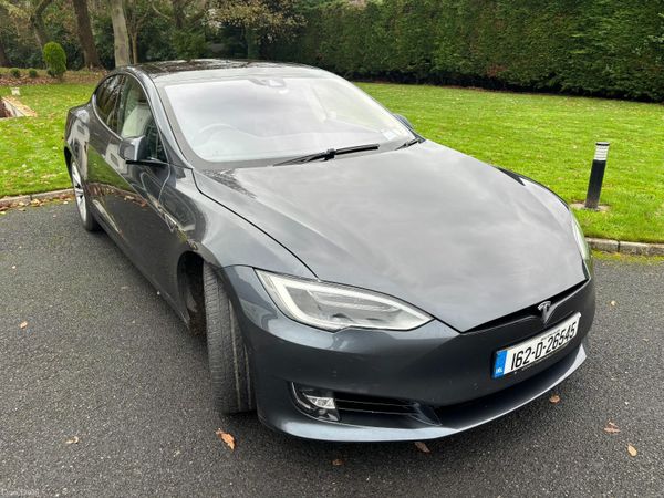 Tesla Model S Hatchback, Electric, 2016, Silver