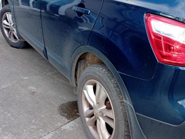 Nissan Qashqai Hatchback, Diesel, 2012, Blue