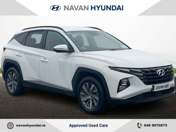 Hyundai Tucson SUV, Petrol Hybrid, 2023, White