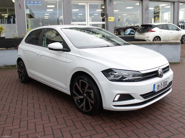 Volkswagen Polo Hatchback, Petrol, 2019, White