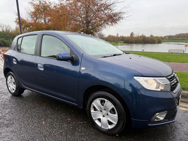 Dacia Sandero Hatchback, Petrol, 2018, Blue