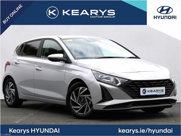 Hyundai i20 Hatchback, Petrol, 2025, Grey