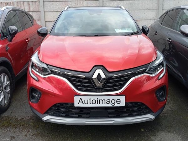 Renault Captur Hatchback, Petrol, 2020, Red