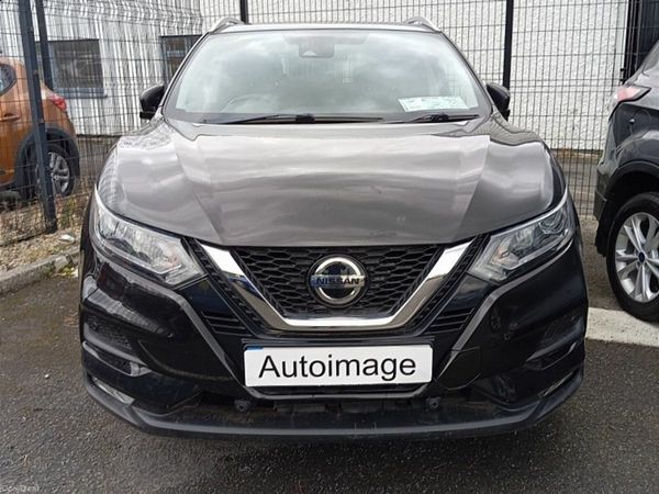 Nissan Qashqai MPV, Diesel, 2018, Black