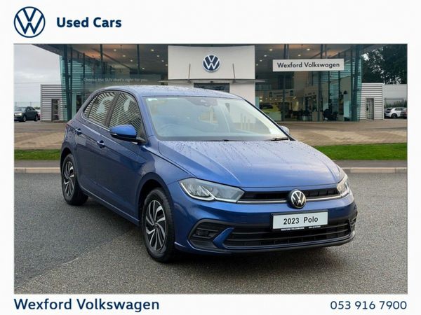 Volkswagen Polo Hatchback, Petrol, 2023, Blue