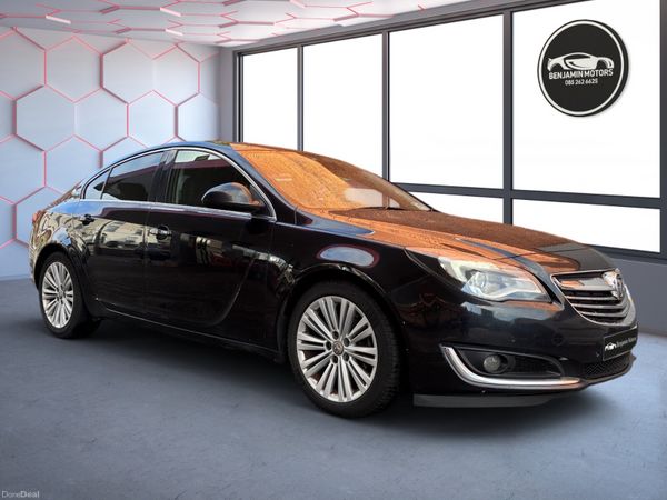 Vauxhall Insignia Hatchback, Diesel, 2014, Black