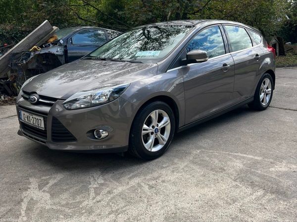 Ford Focus Hatchback, Diesel, 2012, Brown
