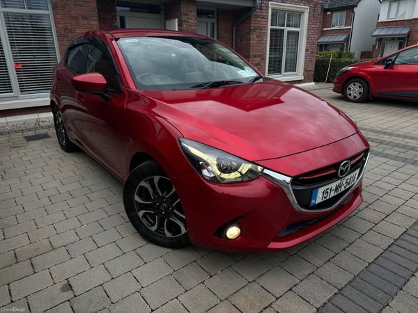 Mazda Demio MPV, Diesel, 2015, Red