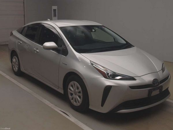 Toyota Prius Hatchback, Petrol Hybrid, 2020, Silver