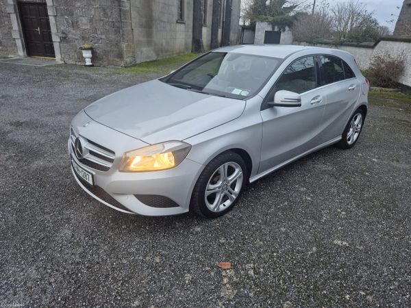 Mercedes-Benz A-Class Hatchback, Diesel, 2013, Silver