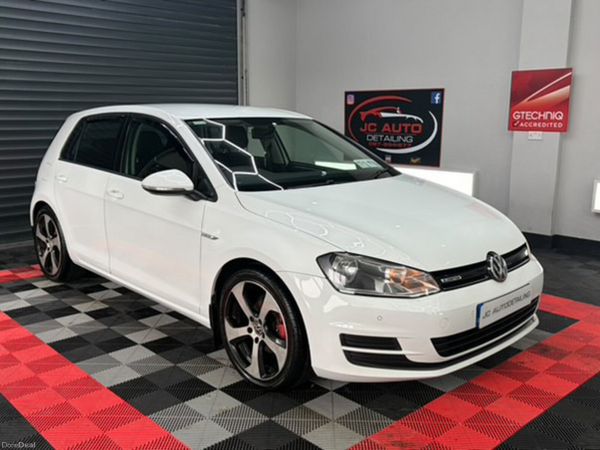 Volkswagen Golf Hatchback, Diesel, 2015, White