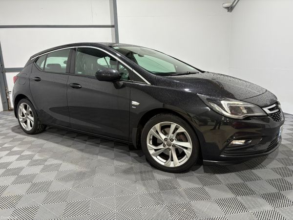 Opel Astra Hatchback, Diesel, 2016, Black