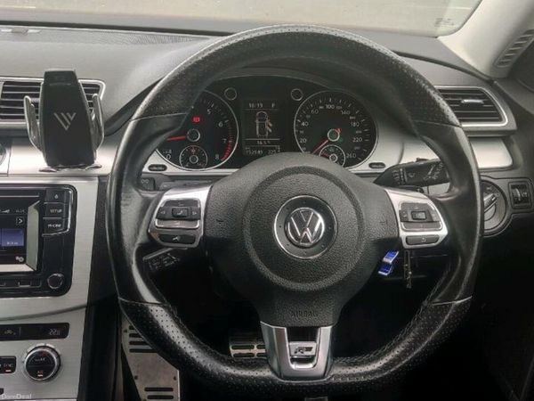 Volkswagen Passat Estate, Petrol, 2015, Red