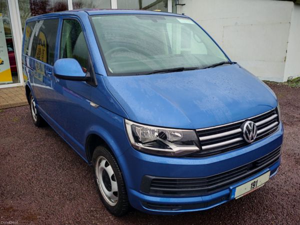Volkswagen Transporter Minibus, Diesel, 2019, Blue