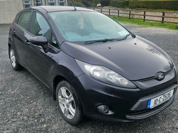Ford Fiesta Hatchback, Diesel, 2010, Black