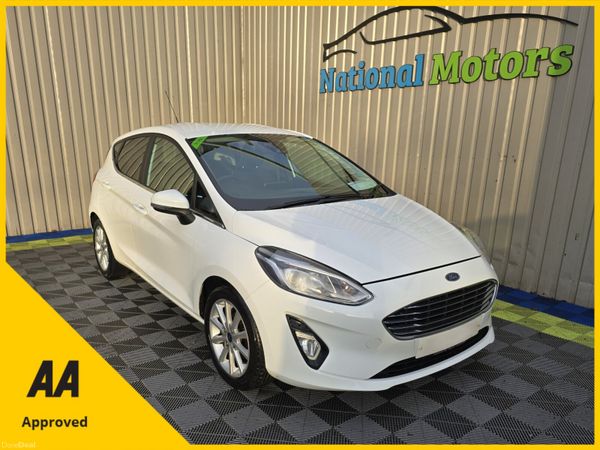 Ford Fiesta Hatchback, Petrol, 2018, White