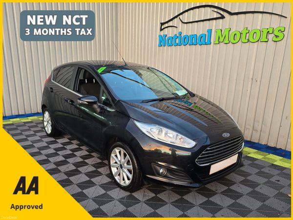 Ford Fiesta Hatchback, Petrol, 2015, Black