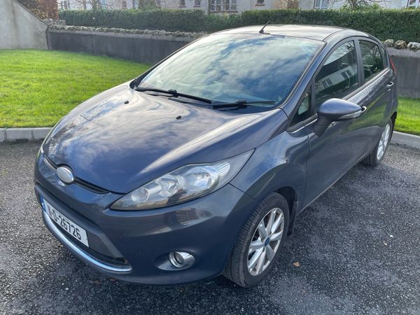Ford Fiesta Hatchback, Petrol, 2011, Blue