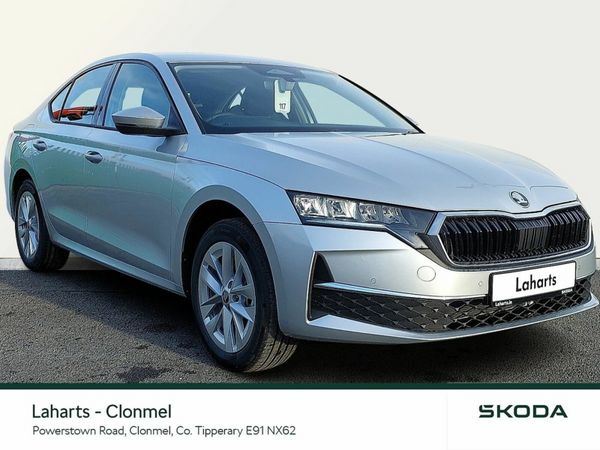 Skoda Octavia Saloon, Diesel, 2026, Silver