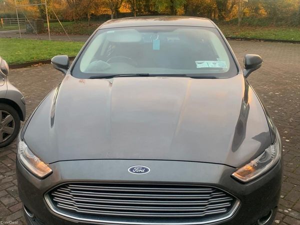 Ford Mondeo Hatchback, Diesel, 2018, Grey