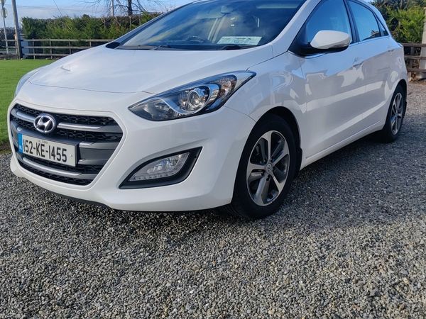 Hyundai i30 Hatchback, Diesel, 2015, White