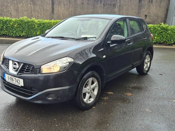 Nissan Qashqai Hatchback, Diesel, 2011, Black