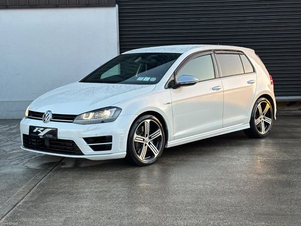 Volkswagen Golf Hatchback, Petrol, 2015, White